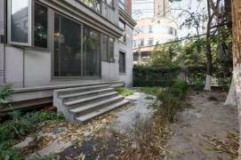 Jiangsu rd 2BR 2BATH with big garden