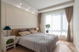 L2-7-14 Jing 'an Temple subway Station, large 3-bedroom apartment with bright lighting