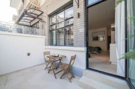 Beautiful 1Br apt Fumin Rd,big yard,floor heating 