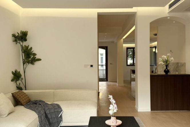 Villa/big garden/terrace/5Brs/Qingpu area