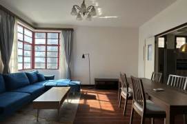 Beautiful apartment@huge 1br near Changshu Road