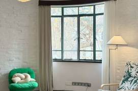 Historical Building 1br with heating/Balcony near Line 1/7/10 Shanghai Library,Changshu Road St.