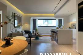 Top Compound/Spacious&Bright 2Bdrs 2Baths Apt+Awesome View+West Nanjing Rd CBD