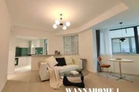 Modern&Spacious&Bright Elevator 1Bdr 1Bath Apt+Xu Jia Hui CBD+Bathtub/Wall Heating 