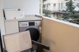 Valuable Yueyang/Yongjia Rd 1BR with Balcony,C/A,Oven 11.5K  