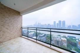 Morden 3brs with balcony and river view in Lujiauzi
