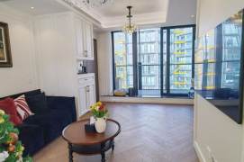 Modern new compound 2 br with big balcony next Wellington shanghai ,easy to L6/8/11