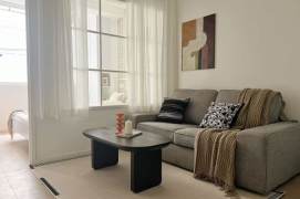 zhongshan park station one bedroom