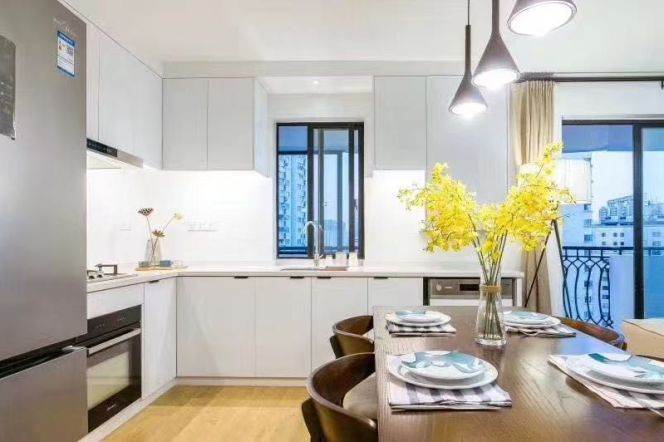 Spacious 3BR 2BA 180㎡ Duplex on South Shaanxi Rd