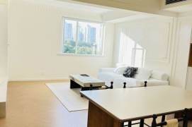 Sunlit 2BR 2BA Elevator Apt w/Floor Heating nr Zhongshan Park