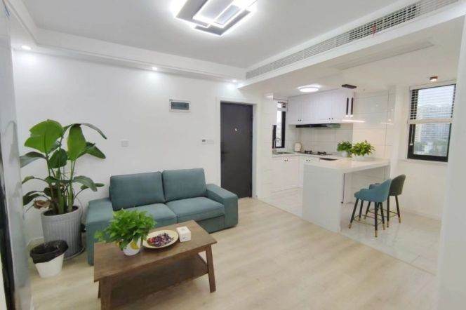 Elevator 2Brs comfortable L1/3/4