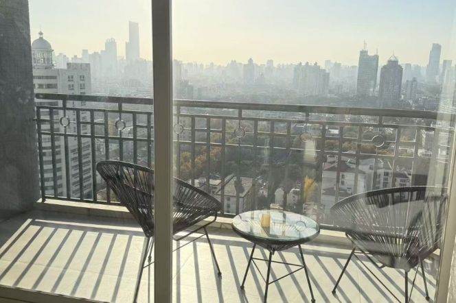 modern big 3brs floor heating open balcony beside IAPM line 1,10,12 only 31500