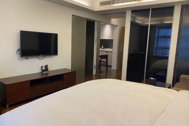 1Studio near line 1/3/4 Shanghai Railway Station can accept one month and above leasing