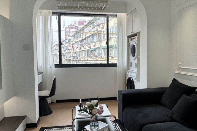 Standard 1BR Apt + floor heating |Jiangsu rd & Longde rd Line 11/13 | 7.8K