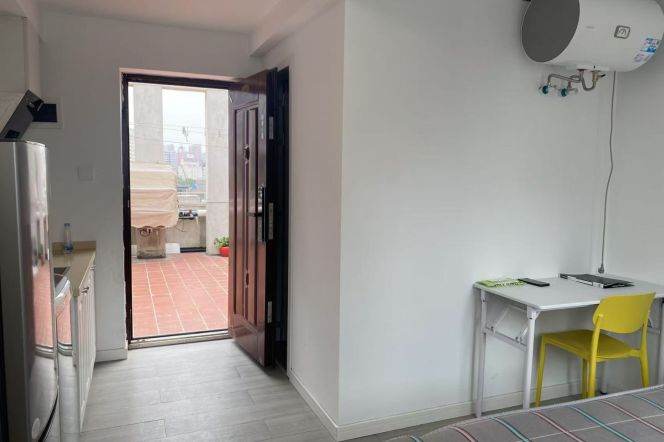 1Studio near line 10, Tong'ji,Fu'dan and SISU(ESSCA) can long and short term lease