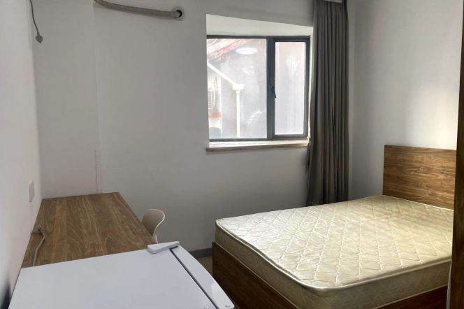 1Studio near line 10 Tong'ji, Fu'dan,SUFE and SISU(ESSCA) can long and short lease