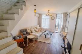 Valuable/Tasty Xintiandi 1BR+2BA with Terrace/Balcony/Wallheaing 9.8K 