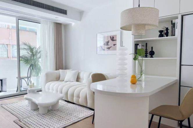 Modern 1br/2Living &balcony/oven @Wuding Rd & Line 2/11/14