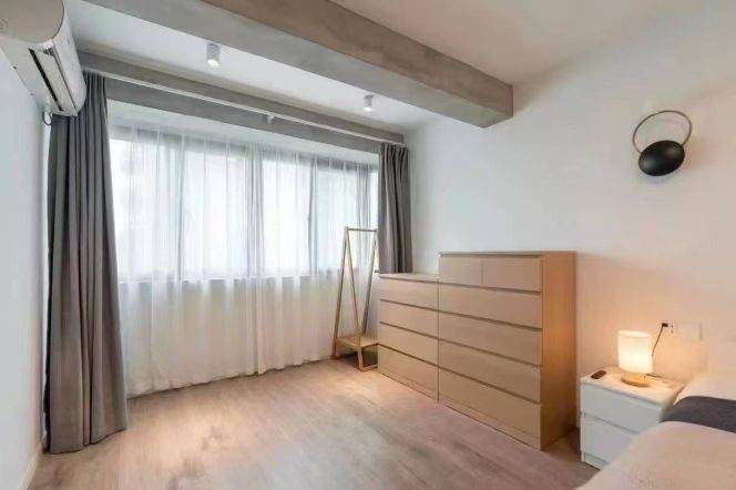 Elevator 2br with Floor heating near Line 2/11/14 Jiangsu Road,Wuding Road St.