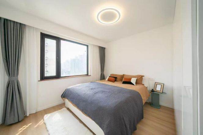 Full furnished 2br/110sqm &heating/balcony @Wuding Rd & Line 14