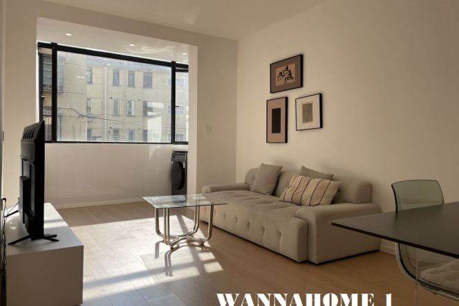 Spacious&Modern&Bright1Bdr 1Bath Apt+L1/7 Chang Shu Rd +L1 Heng Shan Rd+2F Walk Up