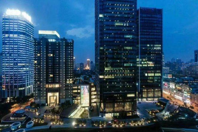 beautiful 3 brs floor heating open balcony nice view beside IAPM line 1,10,12 