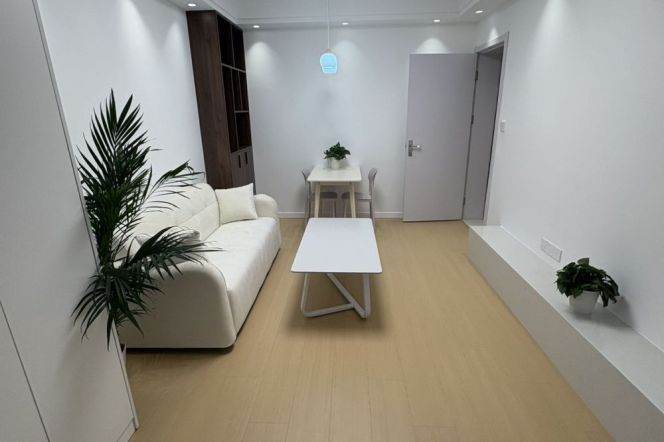 jiangsu rd new decoration 1BR/big living room@L2/11