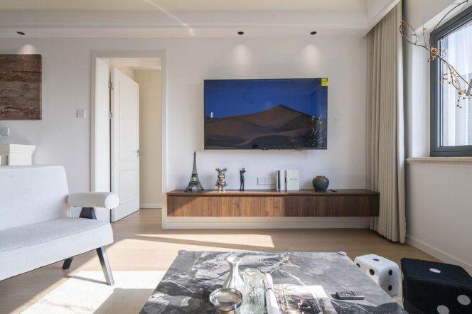 2Bdrs 1Bath Apt/Modern&Spacious&Bright/Nice Compound/Good View/L11 Yunjin Rd 