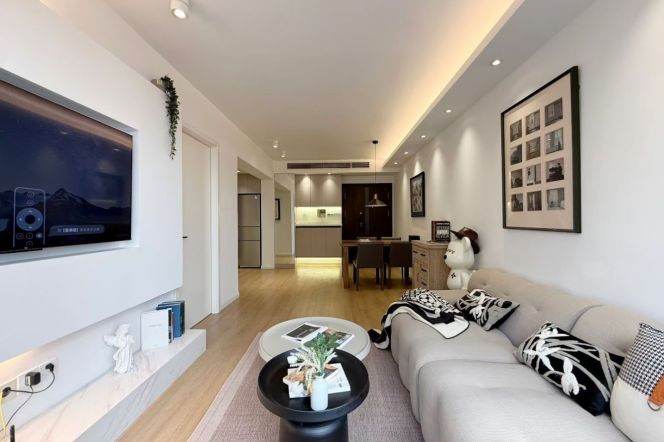 Super nice 1Br Oriental Manhattan,floor heating,balcony