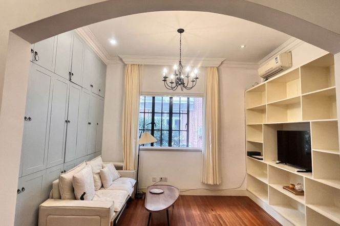  Homey 1br old house nr Jing'an Temple   L2/7/11/14