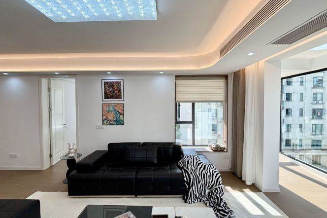 3Bdrs 2Bths Apt/Modern&Spacious&Bright /L3/4/9 Yishan Rd/Nice Compound/elevator