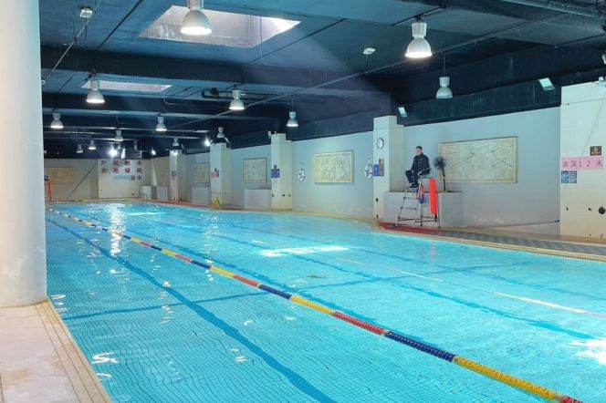 Morden 2brs with floor heating in Jing an temple area