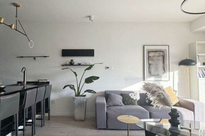 17.5k Clean 2Br 2Bathr with floor heating Nr Changshou Rd.line7/13