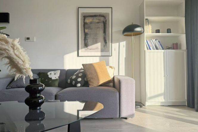 17.5k Clean 2Br 2Bathr with floor heating Nr Changshou Rd.line7/13