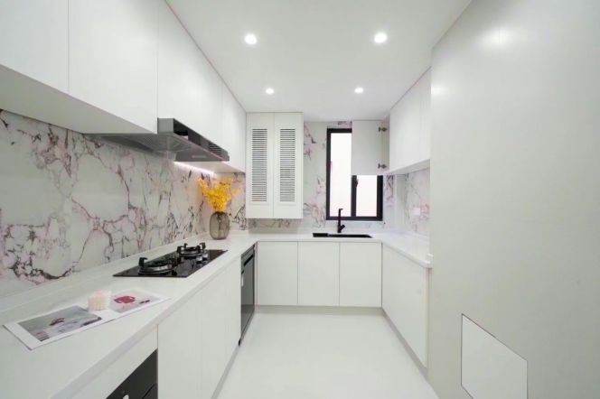 Morden 3brs with river and floor heating beside  beautiful Huang pu river 