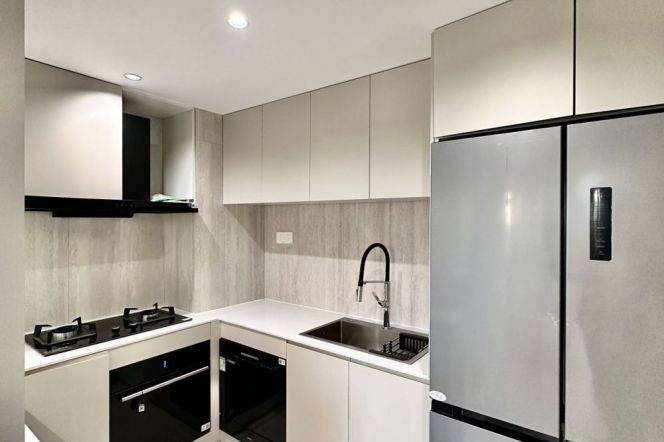 modern 2brs floor heating modern furniture in Gubei 21K 