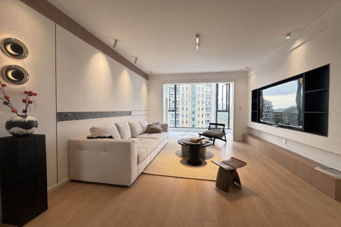 modern 3brs floor heating nice view open kitchen near line 9,14 and Century park 
