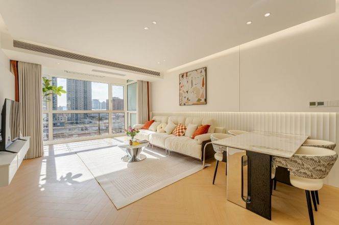 modern 3brs floor heating big living room nice furniture in Xujiahui 25.8K