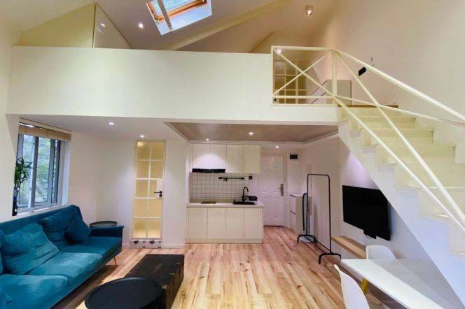 Beautiful Green view 1BR APT Balcony JT university 8.8k