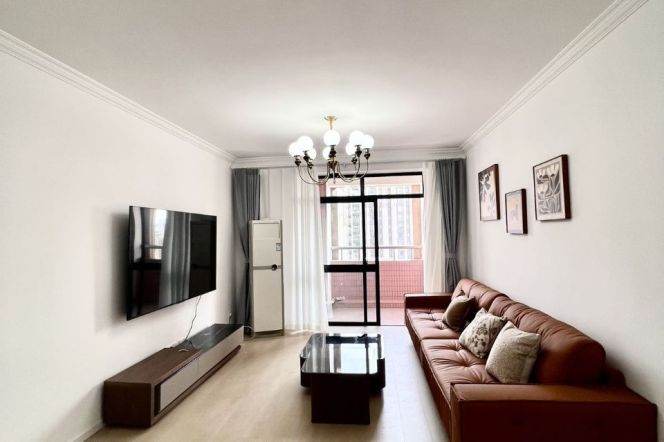 15.5k Clean 3Br 2Bathr with floor heating Nr Changshou Rd.line7/13