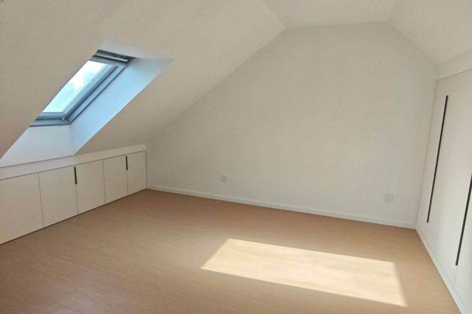 Deluxe Sunny 3Brs, 3Living+Terrace