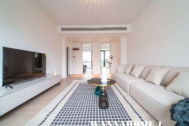 Elevator Modern&Spacious&Bright 3+1Bdrs 2Baths Apt+Wu Kang Rd+L10/11 Jiao  Tong Uni.