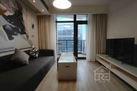 Loft one bedroom service apt 2mins to Langao Rd,free for gym & Wifi