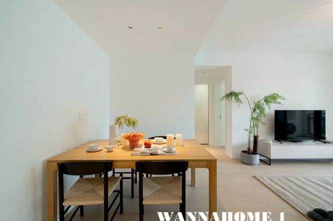 Open Balcony+Spacious&Bright 2Bdrs 1Bath Apt+L15 Wu Zhong Rd+2025 New Compound