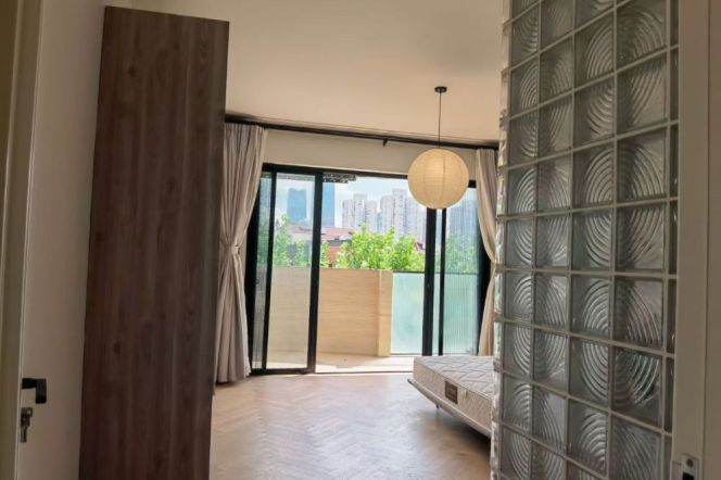 Lift Flat in the clustering trees