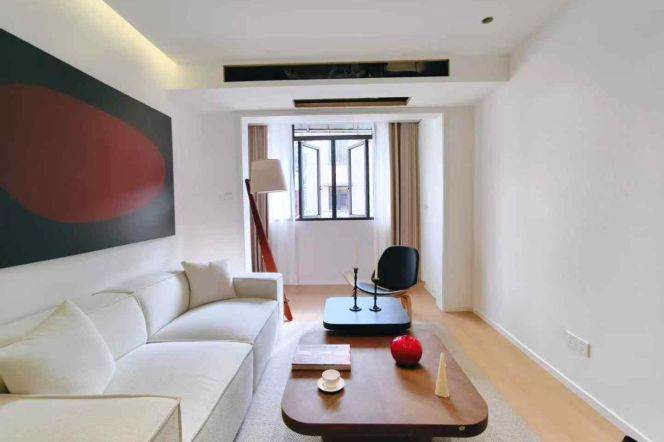 Spacious 1br 2lr/bright room/cozy&quiet,Middle Longhua rd@L12/7
