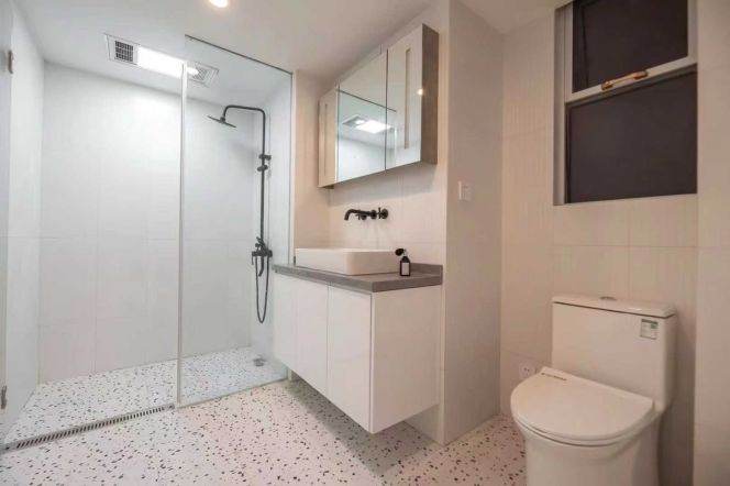 13k Cozy 1Br with floor heating Nr Jiangsu Rd.line2/11