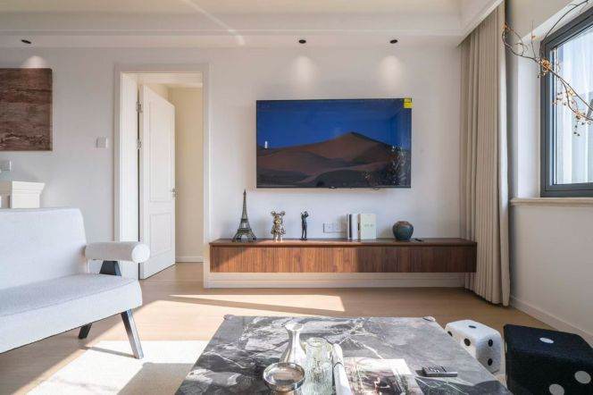 Xuhui Riverside Gem with Unobstructed River Views/ floor Heating /Dual Subway Access