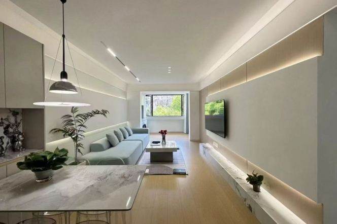 Jing’an morden & nice 2br in good compound with 15k