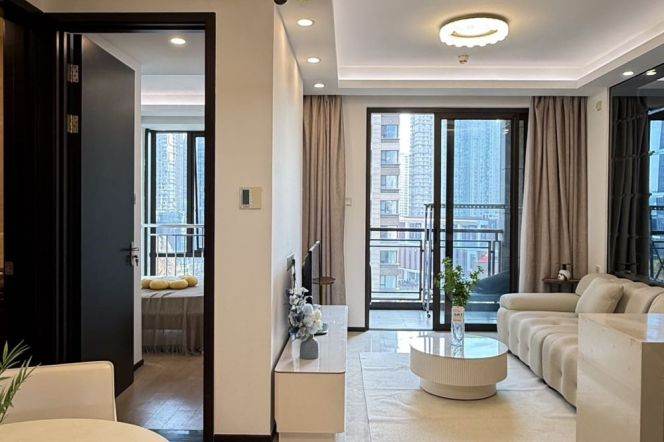 1 br 78 sqm modern Apt &balcony &open kitchen/West Bund Xuhui